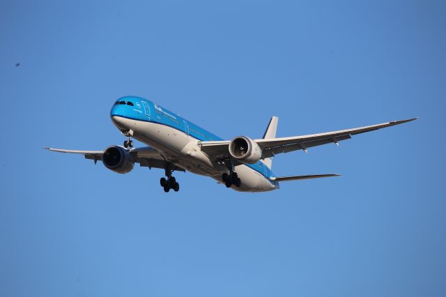 BOEING 787-10 Dreamliner (PH-BKH)