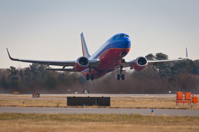 BOEING 737-300 (N367SW)