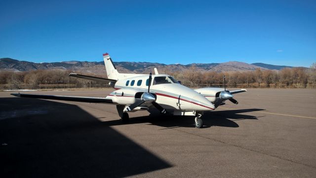 Beechcraft Duke (N4675M)