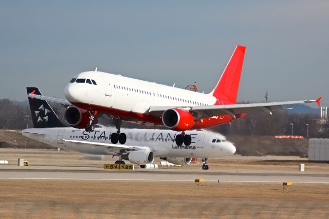 Airbus A320 (D-AEUD)