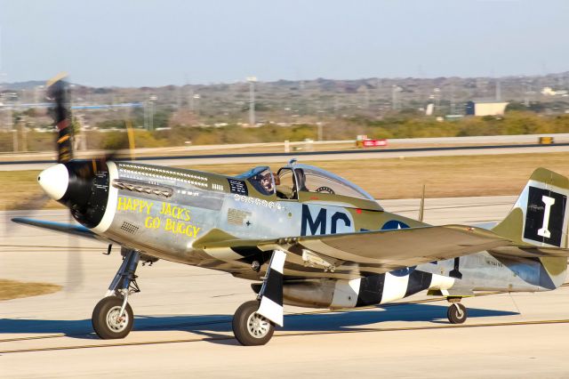 North American P-51 Mustang (SAI74190)