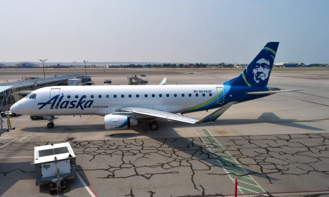 Embraer 175 (N646QX) - Alaska Airlines Embraer ERJ-175LR N646QX in Boise