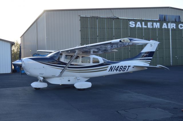 Cessna 206 Stationair (N1488T) - Parked in front of the Salem Air Center ramp.