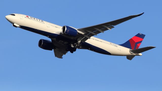 Airbus A330-900 (N406DX)