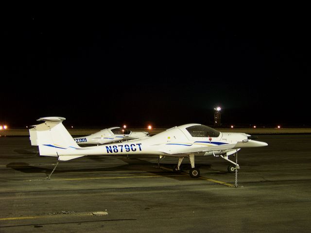 Diamond DV-20 Katana (N879CT) - Couple Katanas sitting out during a cold night collecting frost