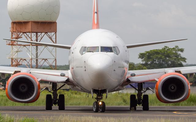 Boeing 737-800 (PR-GXU)