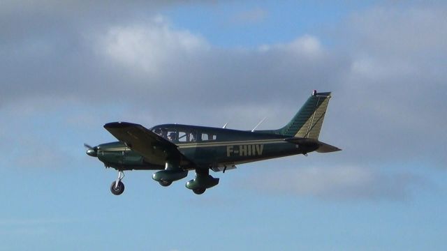 Piper Cherokee (F-HIIV) - Owner: CPR
