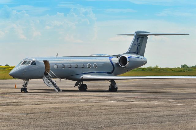 Gulfstream Aerospace Gulfstream V (M-JIGG)