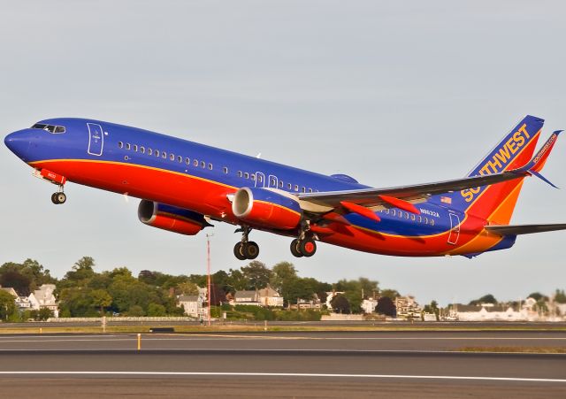 Boeing 737-800 (N8632A) - Delivered to SWA on June 5th,2014 