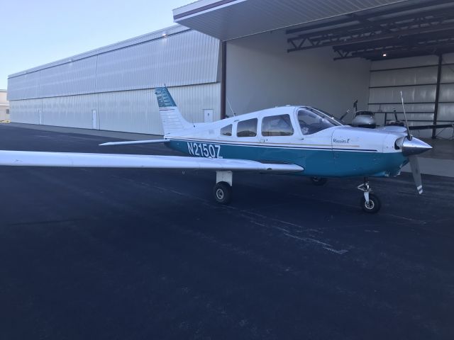 Piper Cherokee (N2150Z)