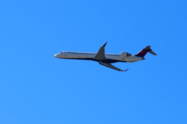 Canadair Regional Jet CRJ-200 (N341PQ)