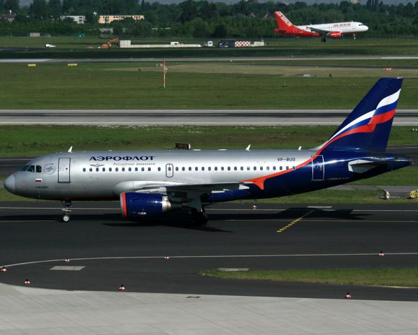 Airbus A319 (VP-BUO)