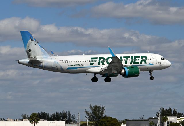 Airbus A320neo (N305FR)
