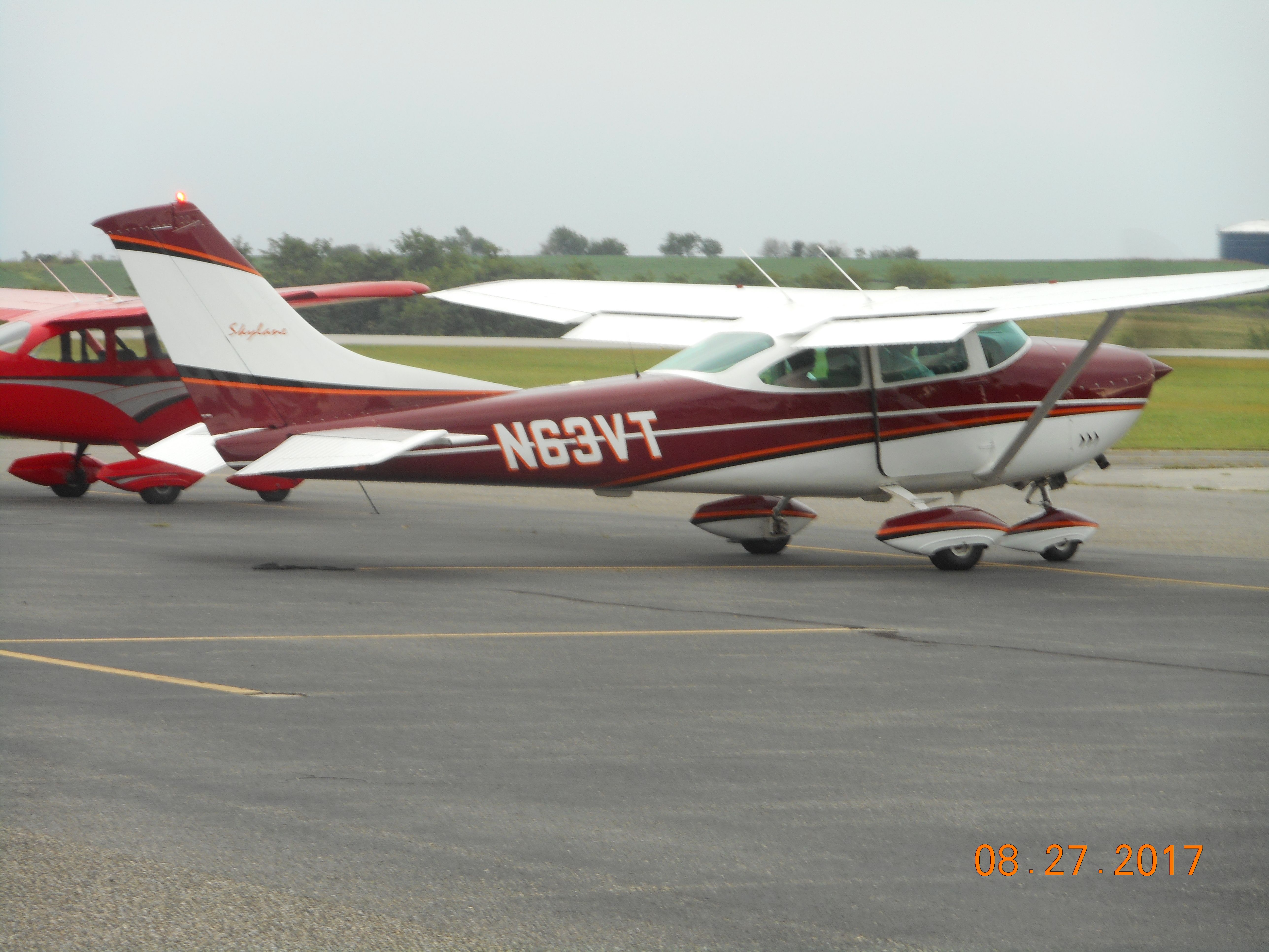 Cessna Skylane (N63VT)