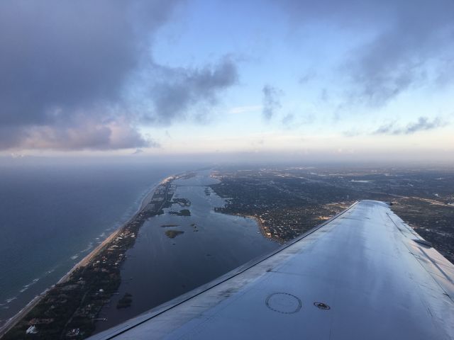 McDonnell Douglas MD-90 — - Early morning takeoff to ATL!