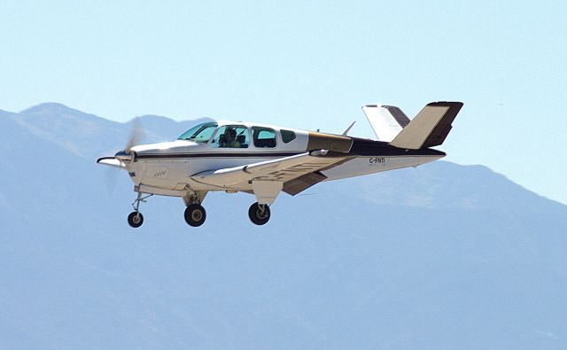 Beechcraft 35 Bonanza (C-FNTI)