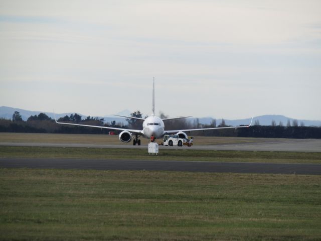 Boeing 737-800 (DQ-FJM)