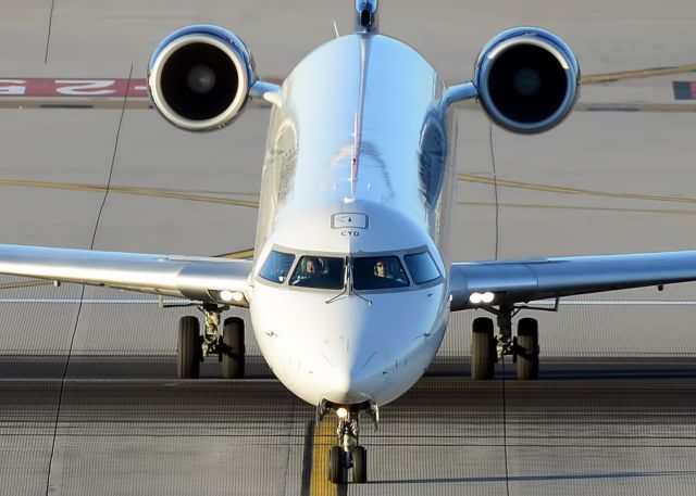 Canadair Regional Jet CRJ-900 (N914LR)