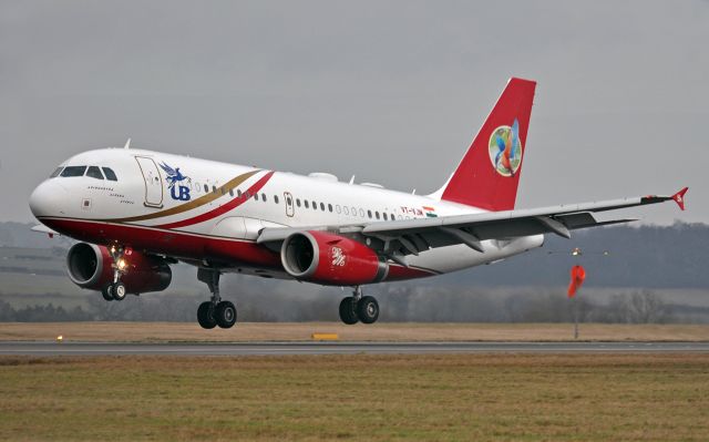 Airbus A319 (VT-VJM)