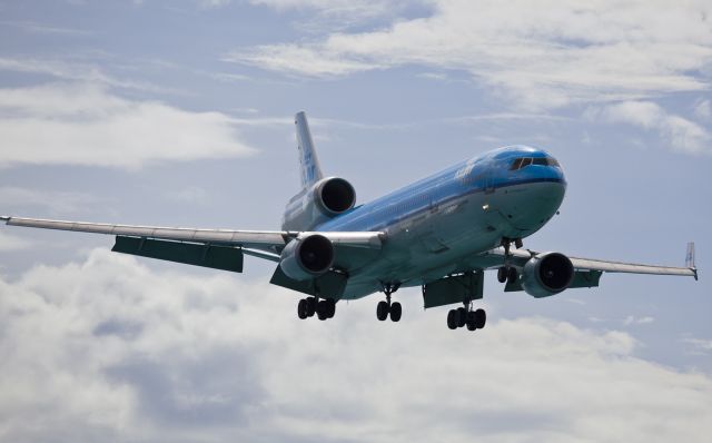 Boeing MD-11 (PH-KCI) - "Mother Thérésa"