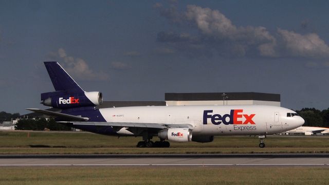 McDonnell Douglas DC-10 (N320FE) - ready for departure from 18L