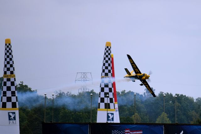 — — - Francois LeVot 2016 Red Bull Air Race - Indianapolis Motor Speedway