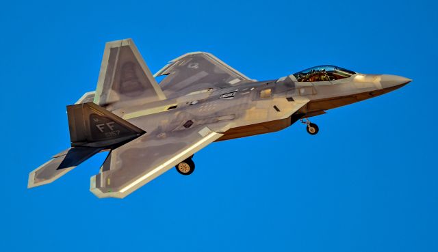 Lockheed F-22 Raptor — - F-22 Raptor - Red Flag 16-3br /Las Vegas - Nellis AFB (LSV / KLSV)br /TDelCorobr /July 19, 2016