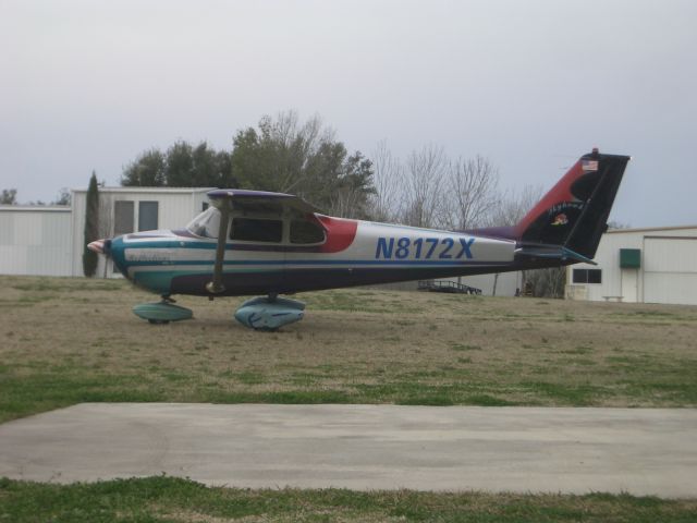 Cessna Skyhawk (N8172X)