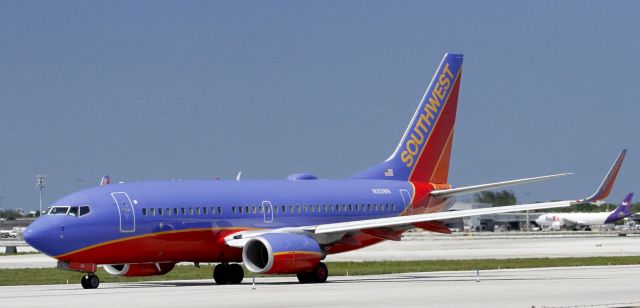 Boeing 737-700 (N213WN)