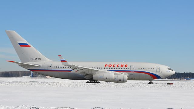 Ilyushin Il-96 (RA-96019)