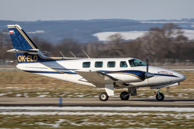 Cessna T303 Crusader (OK-ELO)