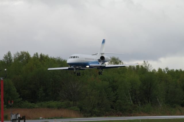 Dassault Falcon 20 (N132FJ)