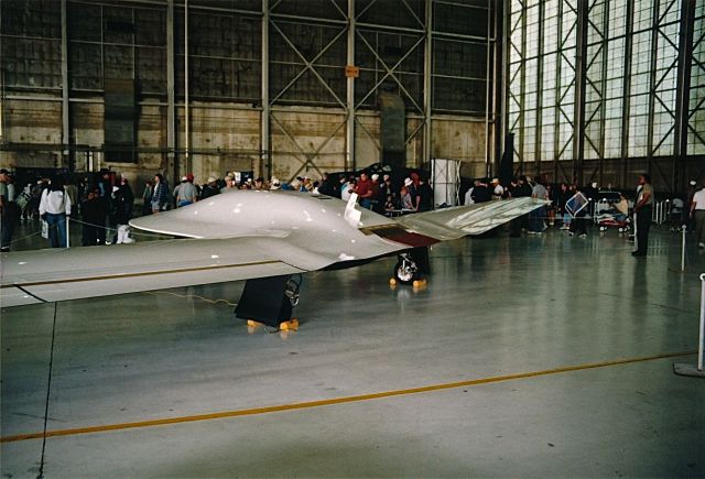 — — - Lockheed Martin RQ-3 Dark Star on display at the Edwards AFB Open House and Air Show 10-18-1997