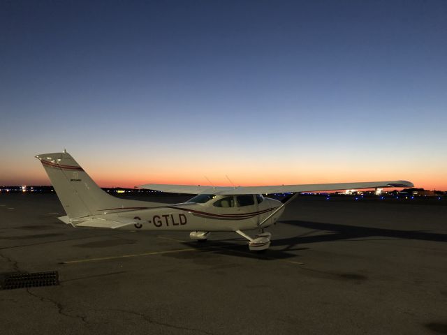 Cessna Skylane (C-GTLD) - C-GTLD at Columbia Metropolitain Airport