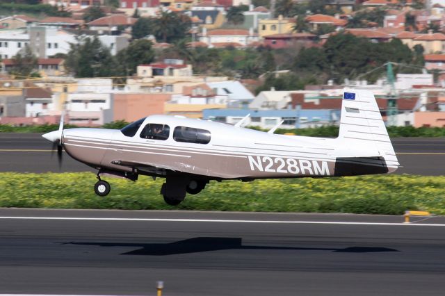 Mooney M-20 Turbo (N228RM) - Landing in Los Rodeos, Tenerife North, Canary  Islands (GCXO),