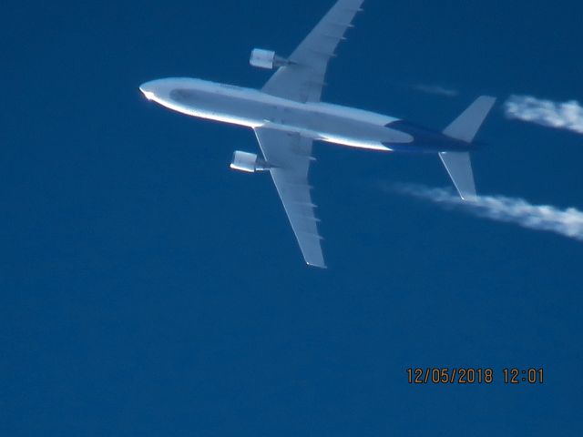 Airbus A300F4-600 (N743FD)