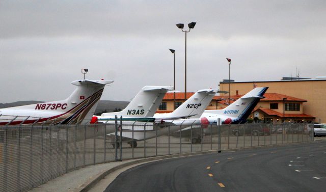 Hawker 800 (N117HH) - KMRY - early AM ramp view at MRY