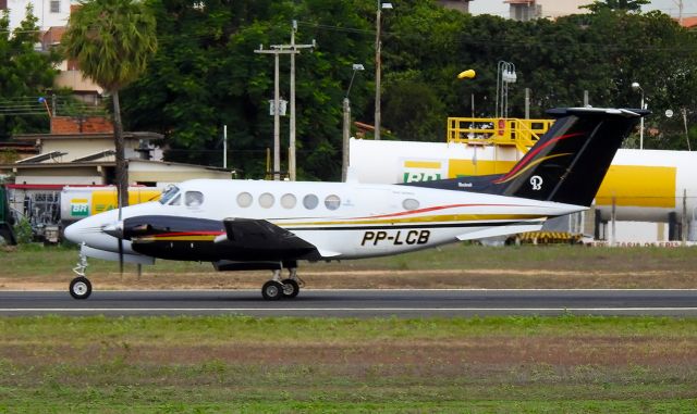 Beechcraft Super King Air 200 (PP-LCB)
