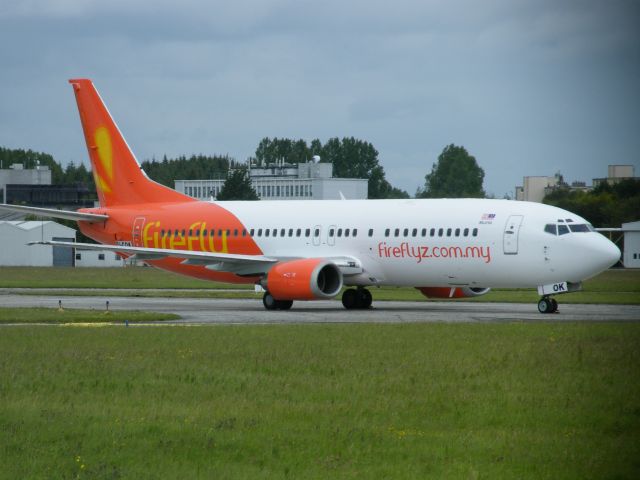 BOEING 737-400 (EI-COK) - EI-COK B737-430 CN 27003-2328 EX AIR ONE FOR FIREFLY TO BE   9M-FZB EX F-GRNZ ARR FROM NAPLES SAT 18 JUNE 2011