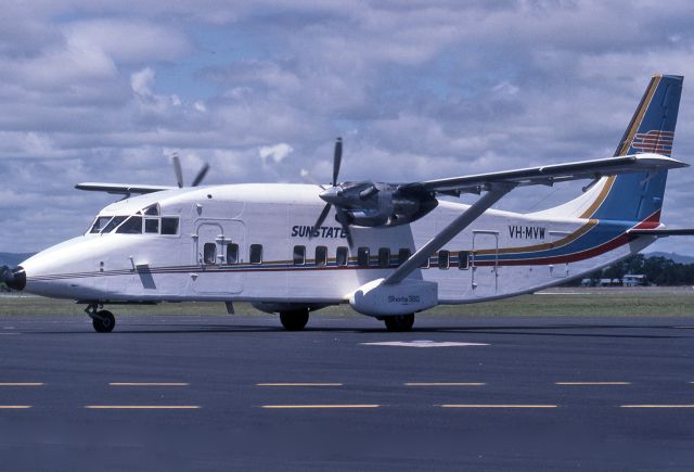 VH-MVW — - SUNSTATE AIRLINES - SHORT 360-100 - REG : VH-MVW (CN SH3626) - MILDURA AIRPORT VIC. AUSTRALIA - YMIA 10/6/1986