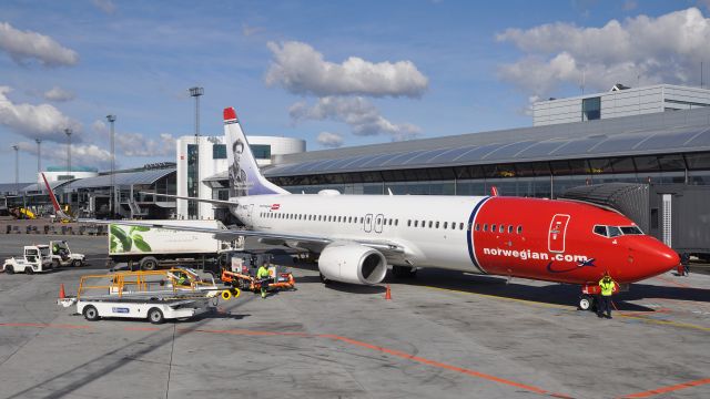 Boeing 737-800 (LN-NGG) - Boeing 737-8JP Norwegian Air Shuttle (Gunnar Sønsteby tail design), April 5, 2015br /br /XA-PPP Aeroméxico (from Oct 2021)