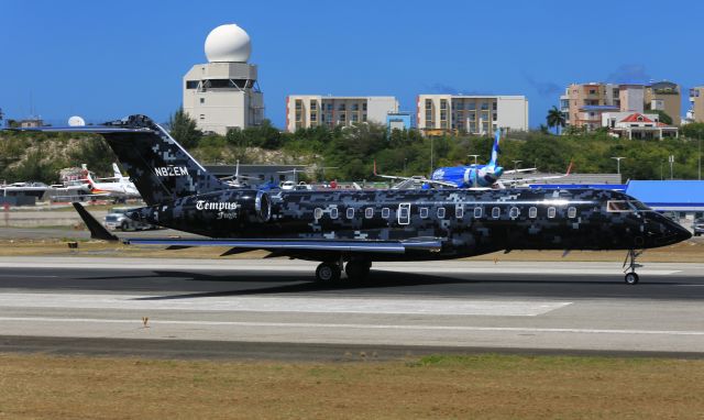Bombardier Global Express (N82EM)