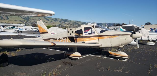 Piper Cherokee (N8556W) - N8556W Right Side