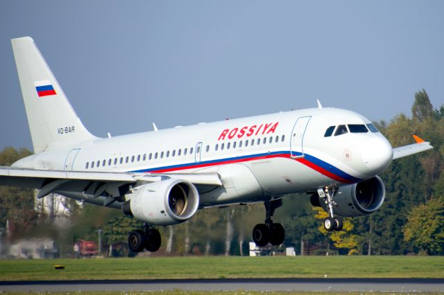 Airbus A319 (VQ-BAR)