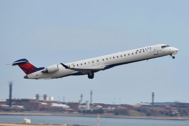 Canadair Regional Jet CRJ-900 (N919XJ)