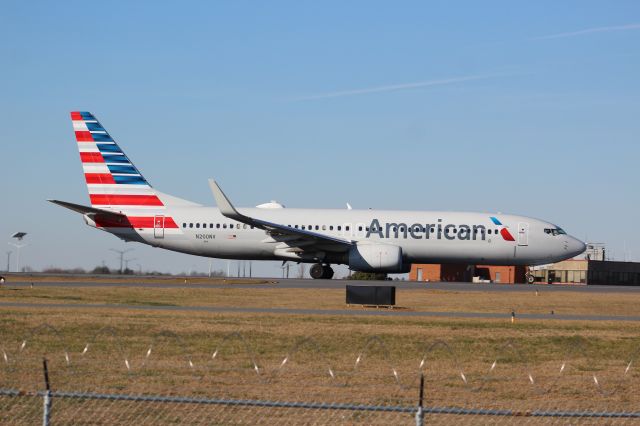 Boeing 737-800 (N200NV)
