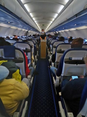 EC-NLJ — - En route MAD - AMS