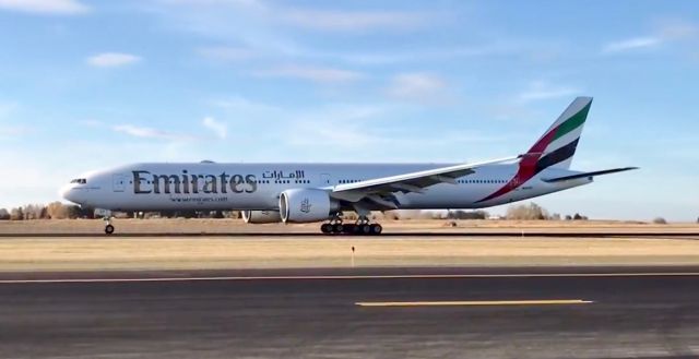 BOEING 777-300 (A6-EQP) - Touch-and-go at IDA during a test flight prior to delivery. Operating as Boeing 589 Heavy.