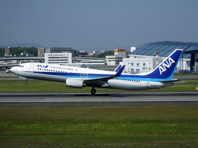 Boeing 737-800 (JA66AN)