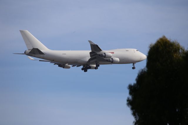 Boeing 747-400 (N716CK)